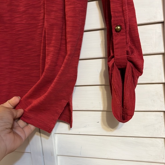 V-neck  Gloria Vanderbilt long sleeve - Picture 3 of 7